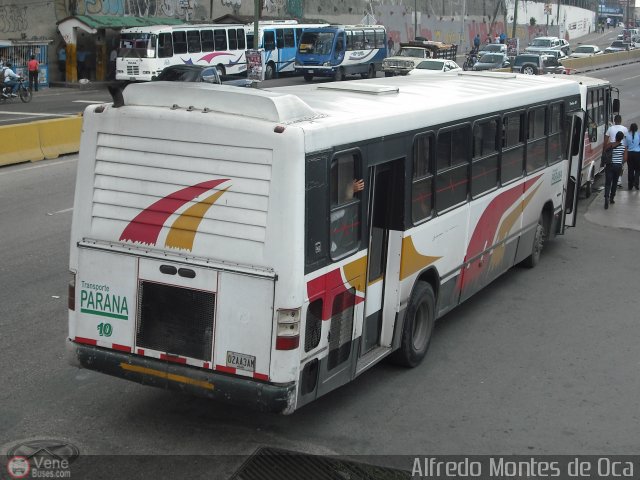 MI - Transporte Parana 010 por Alfredo Montes de Oca
