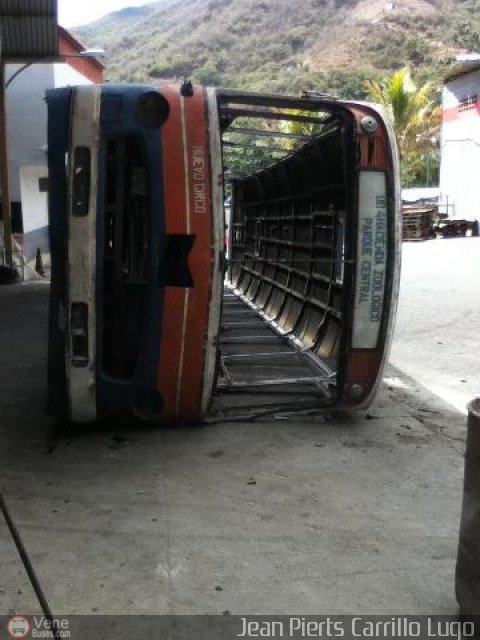 DC - Autobuses de Antimano 056 por Edgardo Gonzlez