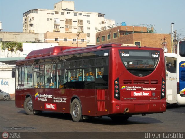 Bus Anzotegui 4963 por Oliver Castillo