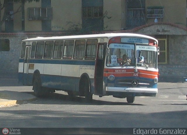DC - Autobuses de Antimano 025 por Edgardo Gonzlez