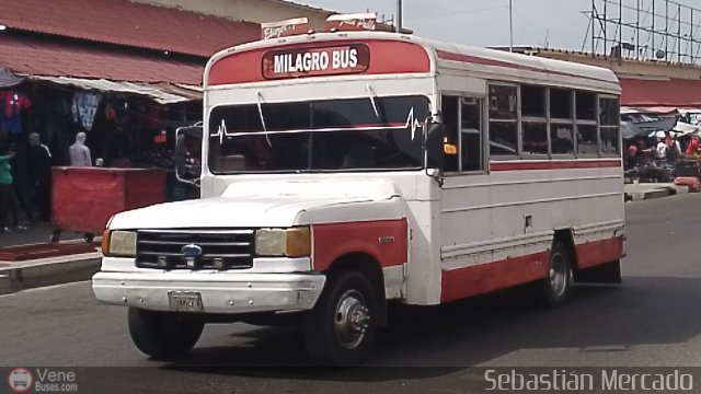 ZU - Asociacin Cooperativa Milagro Bus 49 por Sebastin Mercado