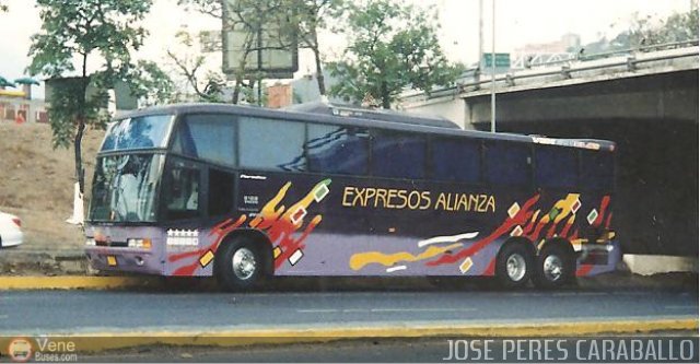 Expresos Alianza 601 por Alejandro Curvelo