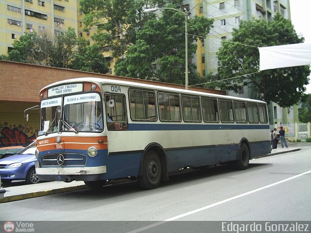 DC - Autobuses de Antimano 004 por Edgardo Gonzlez