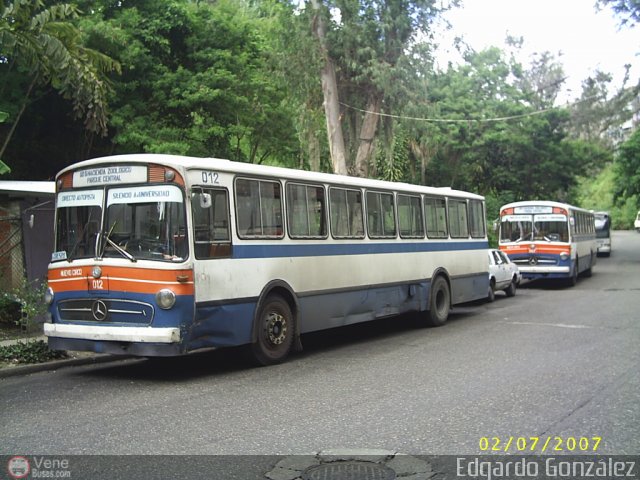 DC - Autobuses de Antimano 012 por Edgardo Gonzlez