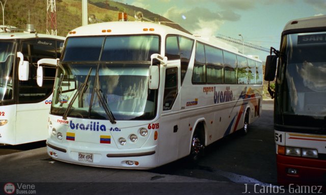 Expreso Brasilia 6015 por Pablo Acevedo