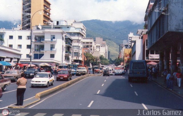 Garajes Paradas y Terminales Caracas por Jhonangel Montes