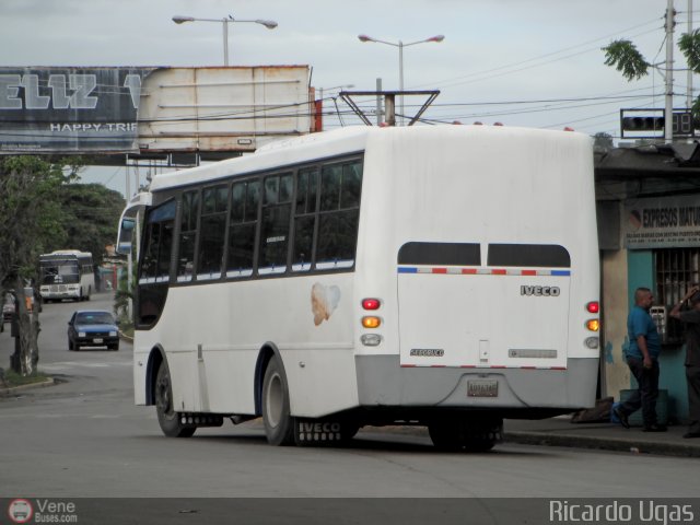 Particular o Transporte de Personal 998 por Ricardo Ugas