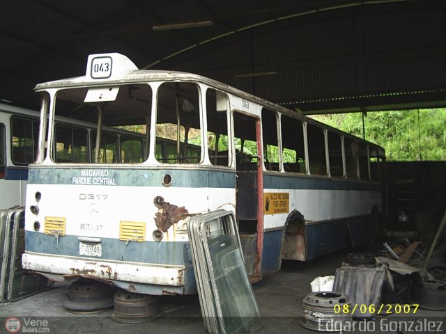 DC - Autobuses de Antimano 043 por Edgardo Gonzlez