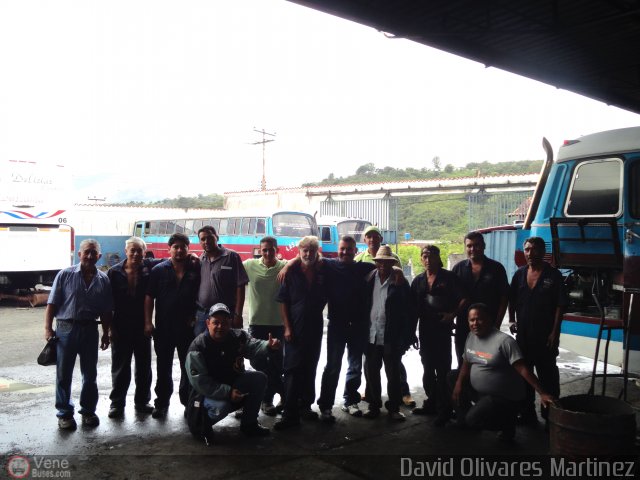 Profesionales del Transporte de Pasajeros Transporte Las Delicias por David Olivares Martinez