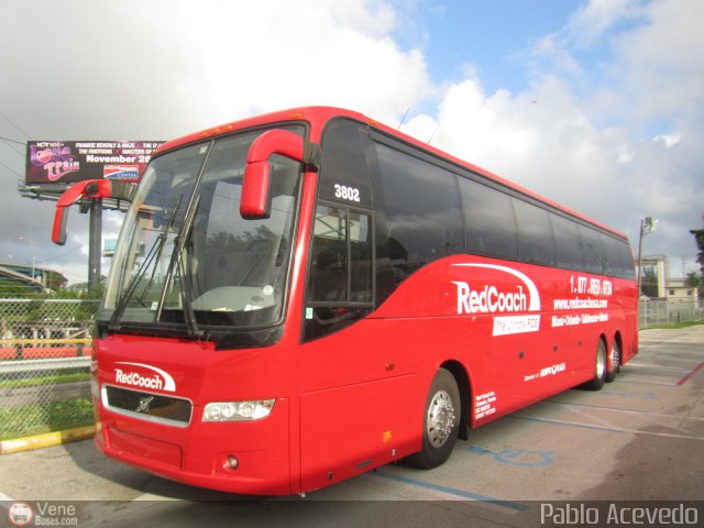 Red Coach 3802 por Pablo Acevedo