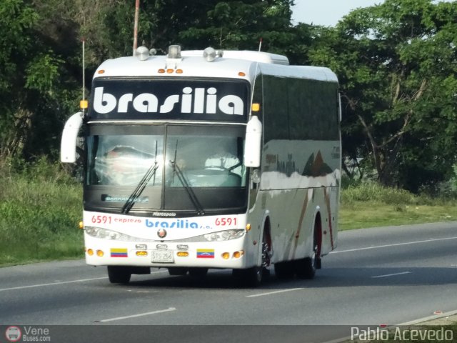 Expreso Brasilia 6591 por Pablo Acevedo