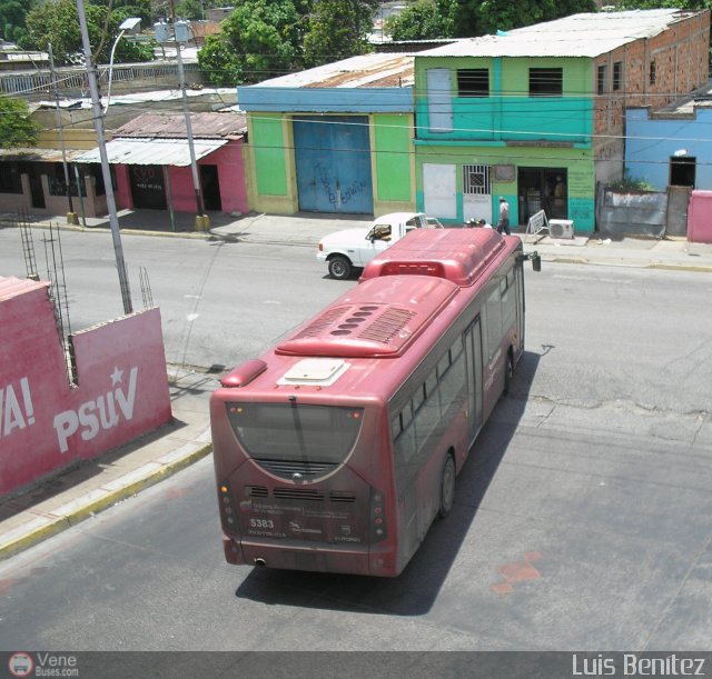Bus Cuman 5383 por Luis Bentez