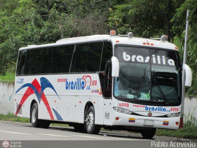 Expreso Brasilia 6598 por Pablo Acevedo