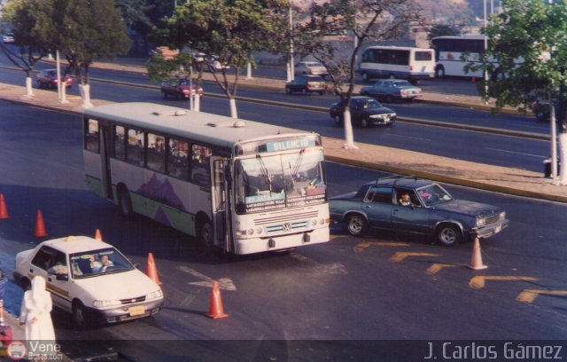 DC - Autobuses de El Manicomio C.A 99 por Jhonangel Montes