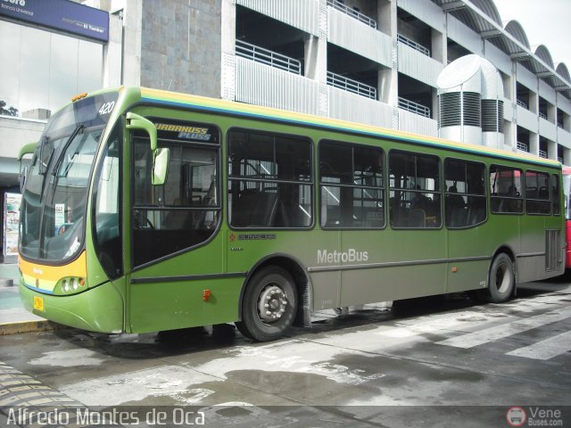 Metrobus Caracas 420 por Alfredo Montes de Oca