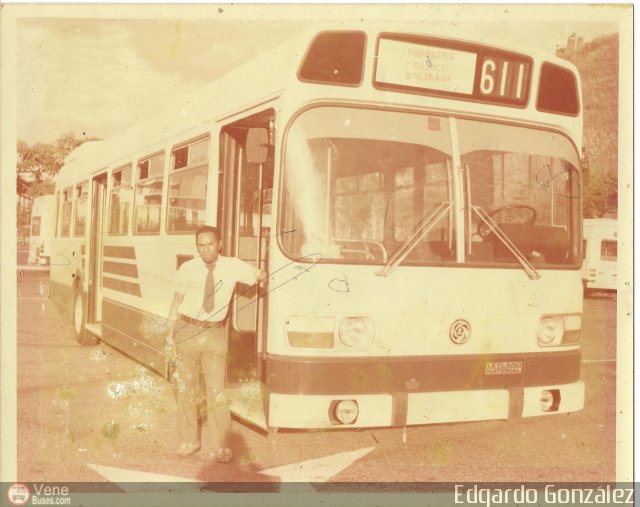 Instituto Municipal de Transporte Colectivo 611 por Alfredo Montes de Oca
