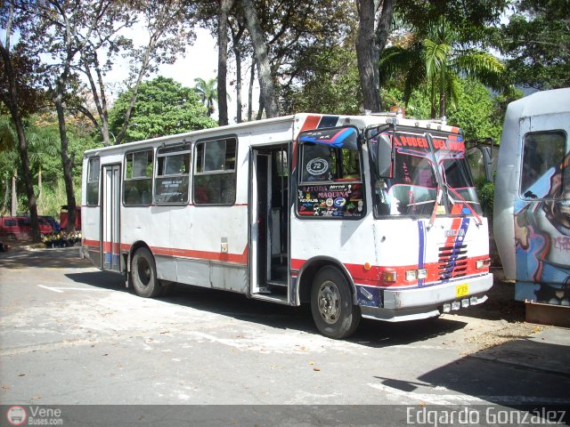 Ruta Metropolitana de La Gran Caracas 72 por Edgardo Gonzlez