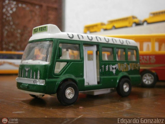 Maquetas y Miniaturas NM-1401 por Edgardo Gonzlez