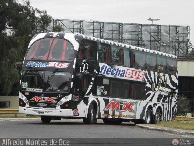 Flecha Bus 8721 por Alfredo Montes de Oca