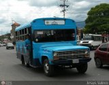MI - A.C. Hospital - Guarenas - Guatire 019 Thomas Built Buses Cnvncional Corto Trompita02 Chevrolet - GMC C-30 SmallTire
