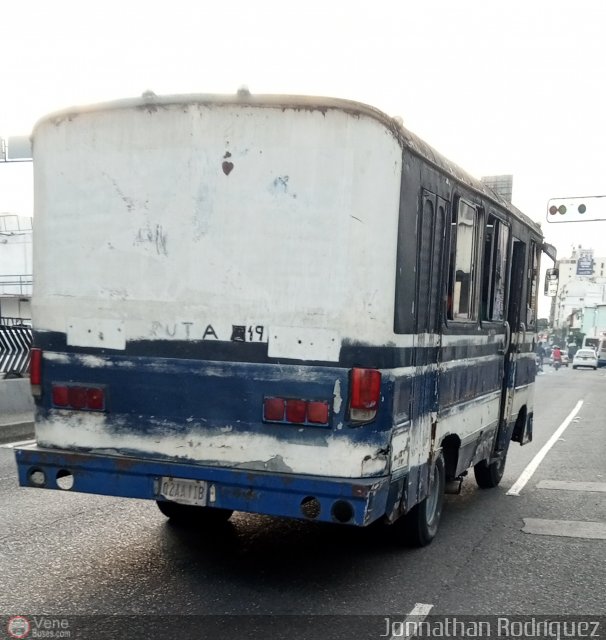 Ruta Metropolitana de La Gran Caracas 98 por Jonnathan Rodr�guez