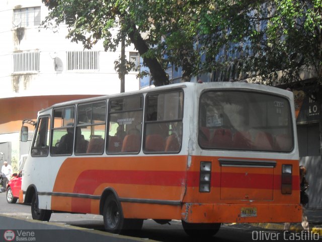 DC - S.C. Plaza Espaa - El Valle - Coche 138 por Oliver Castillo