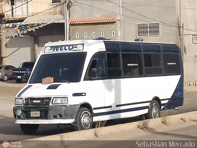 ZU - U.C. Barrio La Polar 187 por Sebastin Mercado