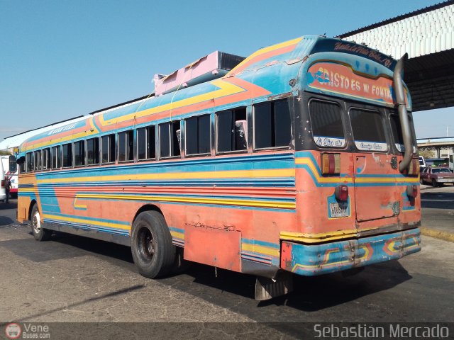 Colectivos Perij� 01  por Sebasti�n Mercado