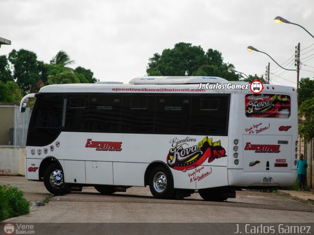 Ejecutivos Kova 067 por J. Carlos G�mez