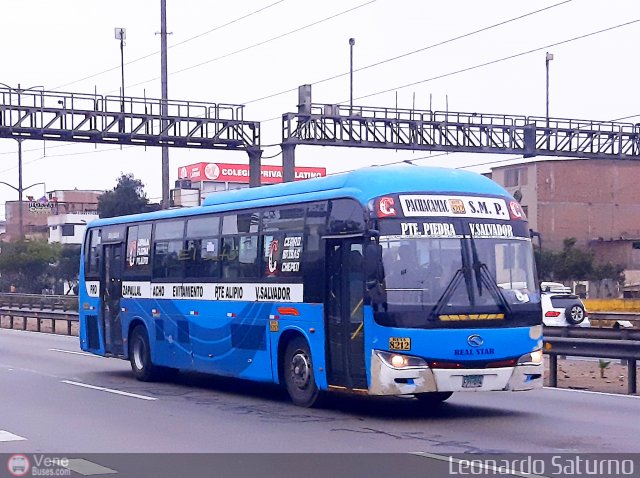 E. Real Star del Per S.A.C. 894 por Leonardo Saturno