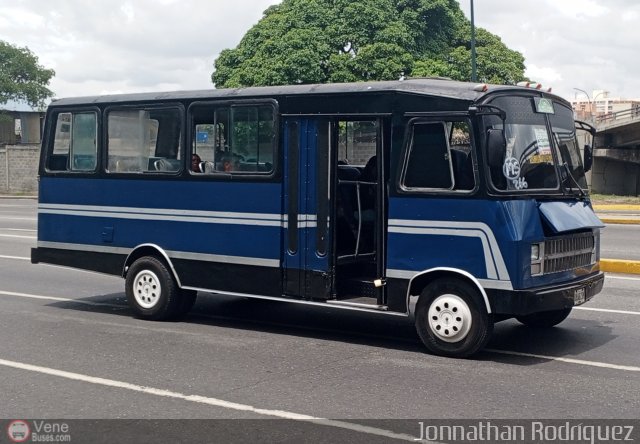 DC - S.C. Plaza Espaa - El Valle - Coche 245 por Jonnathan Rodrguez