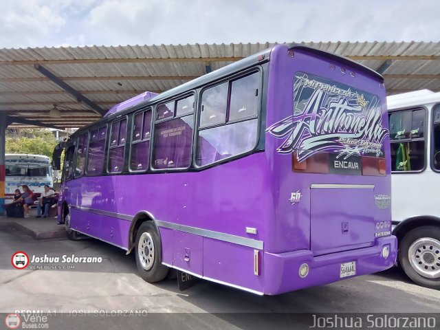 Unin MarVal 060 por Joshua Solrzano