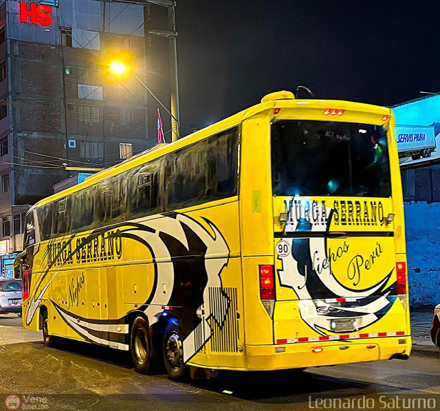 Turismo Murga Serrano S.A.C. 999 por Leonardo Saturno