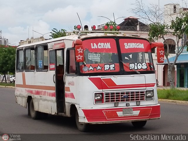 ZU - U.C. Barrio La Polar 811 por Sebastin Mercado