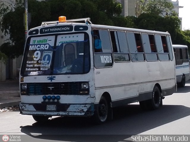 ZU - Micro 9 33 por Sebastin Mercado