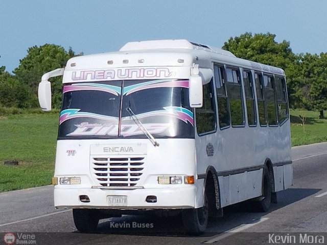 L�nea Uni�n S.C. 74 por Kevin Mora