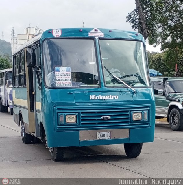 DC - Asoc. de Coop. de Transporte Ciudad Tiuna 070 por Jonnathan Rodrguez