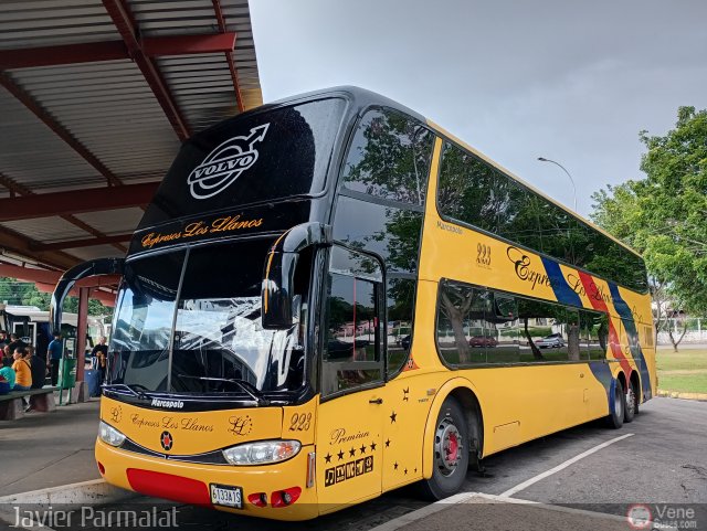 Expresos Los Llanos 223 por Javier Arretureta