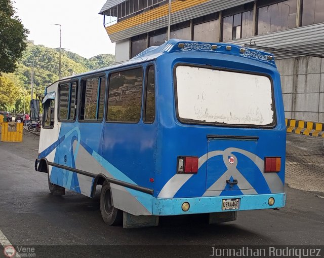 DC - A.C. de Transp. La Reina De Ciudad Tiuna 045 por Jonnathan Rodrguez