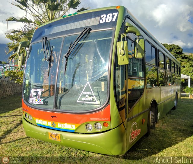 Metrobus Caracas 387 por �ngel Sal�n