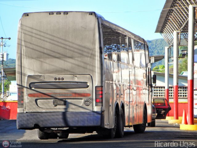 Colectivos Sol de Oriente 135 por Ricardo Ugas