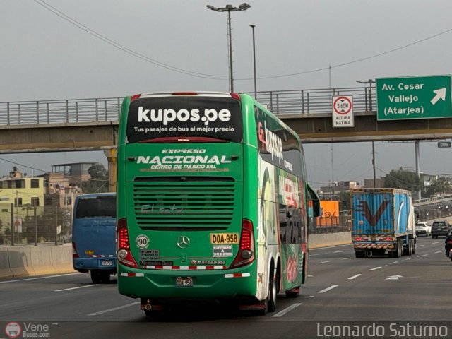Expreso Nacional Cerro de Pasco S.R.L. 958 por Leonardo Saturno