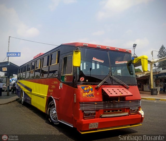 Lnea Sanare 19 por Santiago Dorante