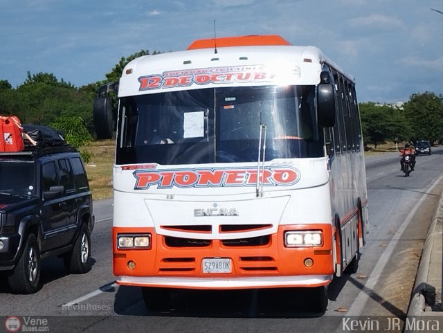 L�nea 12 de Octubre 016 por Kevin Mora