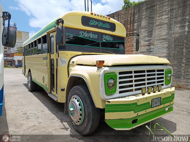 TA - L�nea El Valle 12 por Jerson Nova