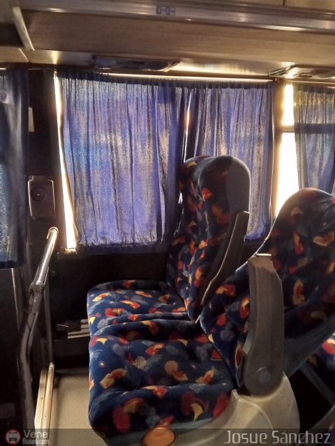 Caribe Express C.A. 2102 por Josue S�nchez