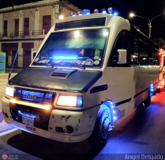 ZU - U.C. Barrio La Polar 126 por ngel Delgado