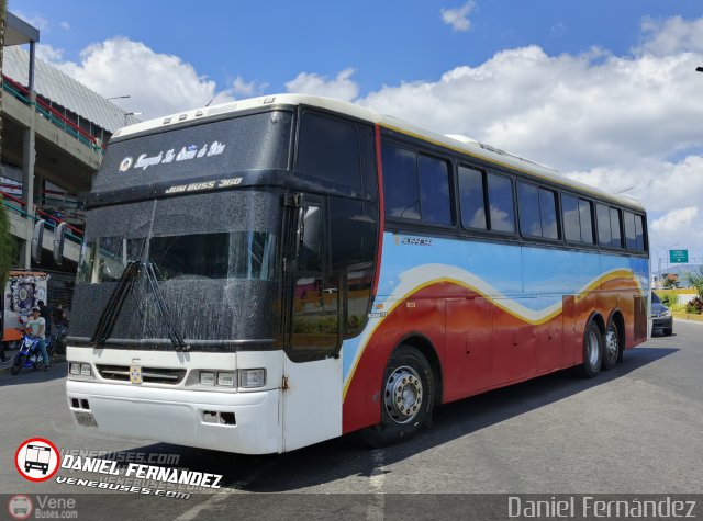 Transporte Los Siervos de Dios 1007 por Daniel Fern�ndez