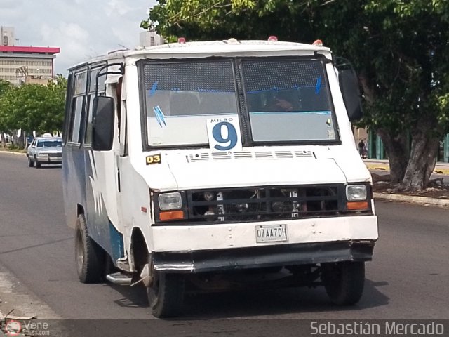 ZU - Micro 9 03 por Sebastin Mercado