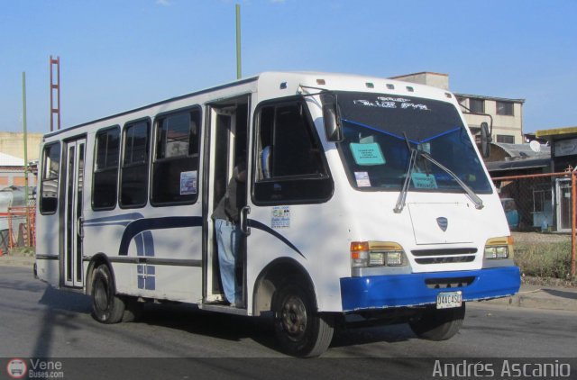 Cooperativa Carlos Arvelo 17 por Andr�s Ascanio